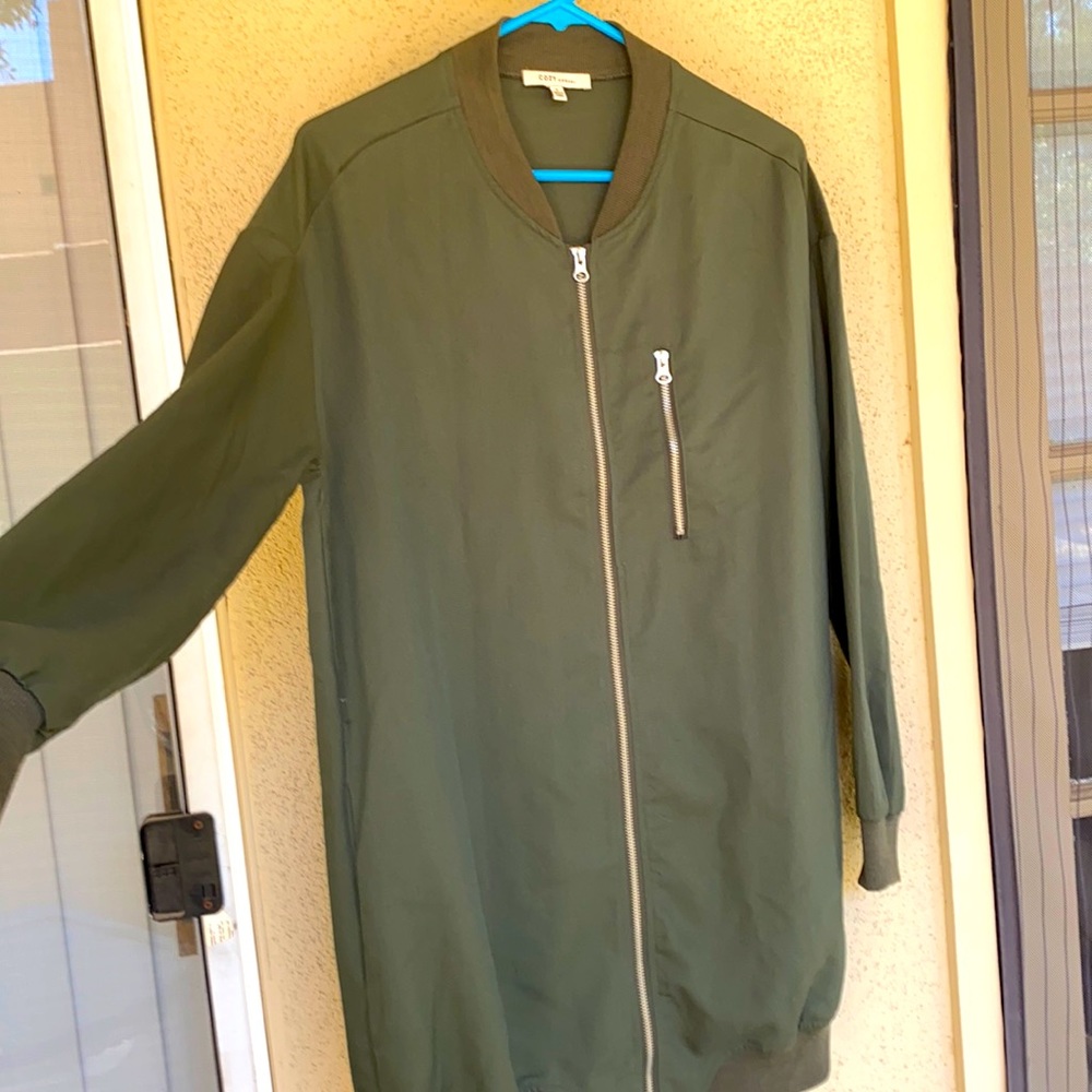 Forest green fall/spring light wear jacket